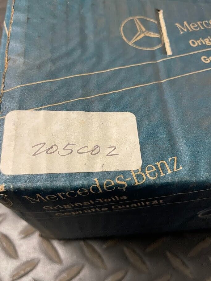 Mercedes-Benz Intake Manifold - 102-140-55-01 - For MBZ 190E (1984-1993)