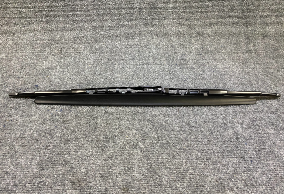 Mercedes-Benz Wiper Blade - A 203 820 00 45 - Fits MBZ C230, C240, C32 AMG, C320