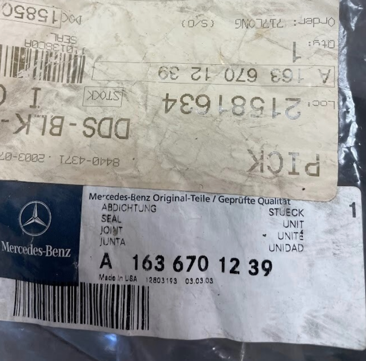 Mercedes-Benz RH Ventilator Window Glass Seal - 163-670-12-39 - For ML500 & More