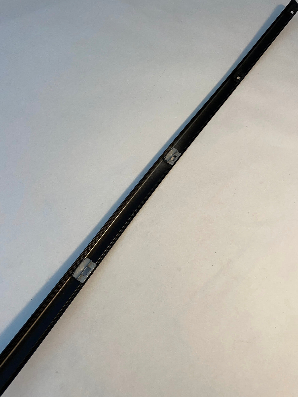 BMW Front RH Door Cover Molding - 51-32-8-185-270 - For BMW 540i / 528i & More