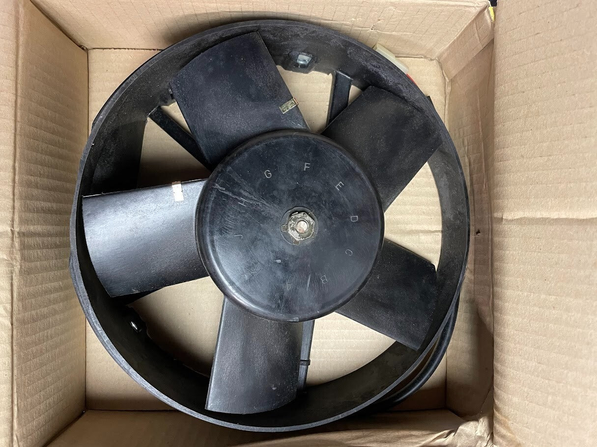 Bosch A/C Condenser Fan & Motor - 0 130 701 022 - For BMW E12 535i 1972-1981