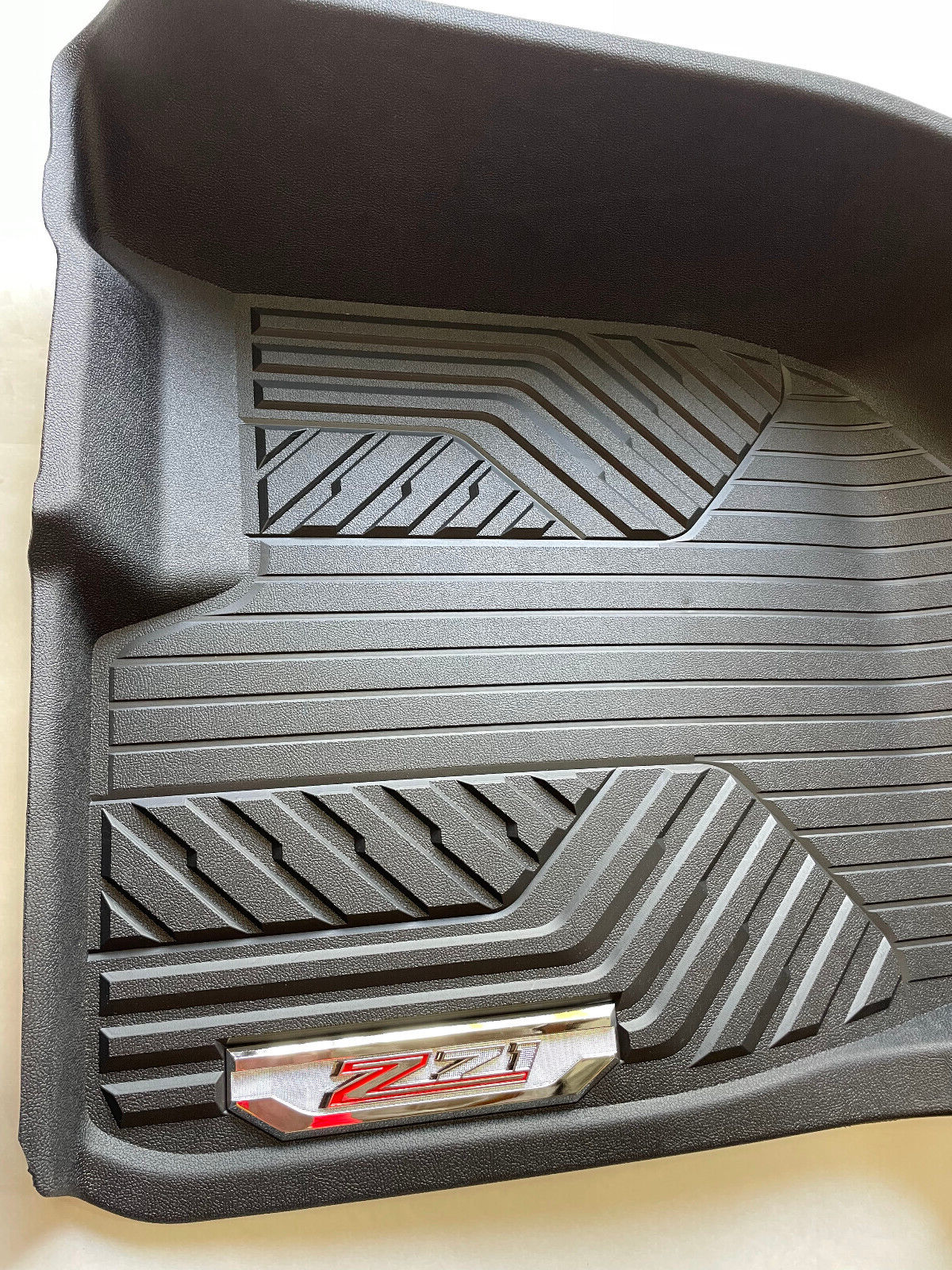 General Motors Front All Weather Floor Liners - 84348118 - For Chevrolet & GMC