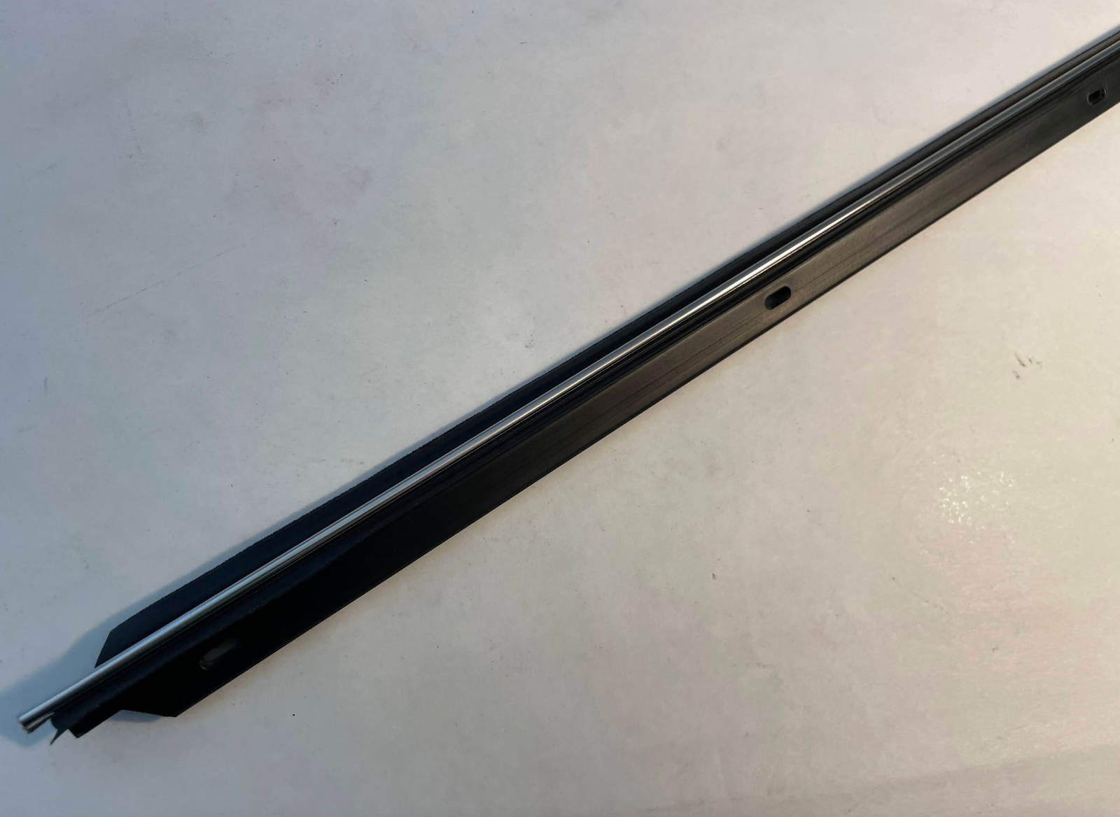Front Outer Window Felt - Original Bead - For Pontiac GTO / Buick Skylark 70-72