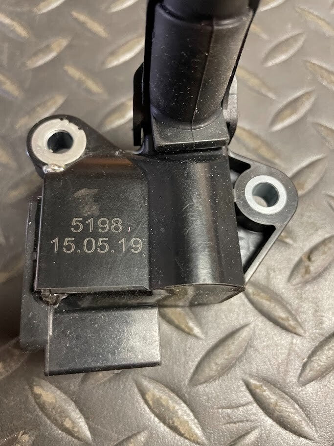 Bremi Ignition Coil - 5198 / 274-906-14-00 - For Mercedes-Benz Metris & More