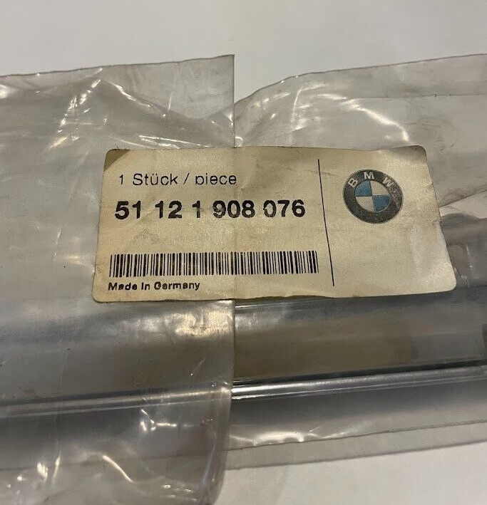 BMW Rear Right Bumper Chrome Trim - 51-12-1-908-076 - For BMW E32 740i, 735i