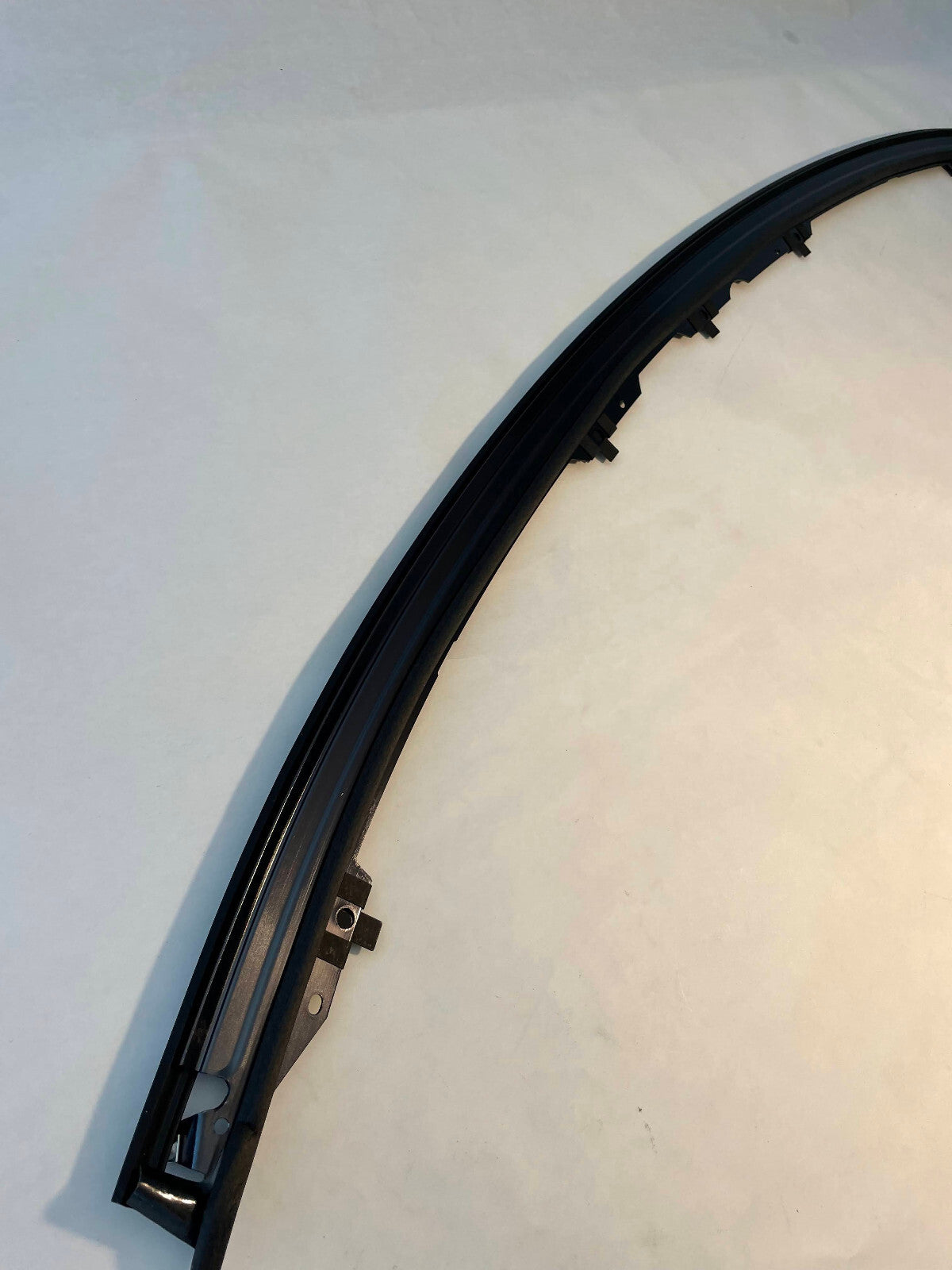 Mercedes-Benz Windshield Upper Garnish Molding - 129-670-04-21 - For MBZ 300SL
