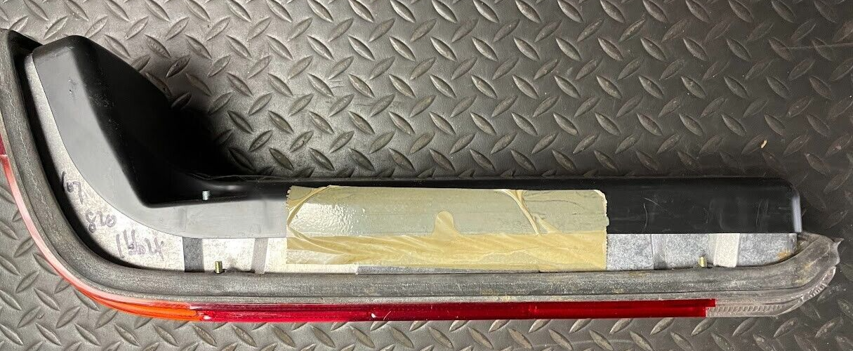 ZKW RH Tail Lamp Assy - 107-820-16-64 - For Mercedes-Benz 380SL & 560SL 1984-89