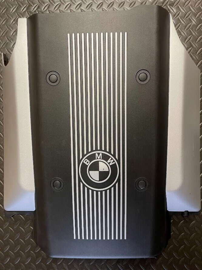 BMW Engine Cover - 11-61-1-435-012 - For BMW 540i (1997-1998)