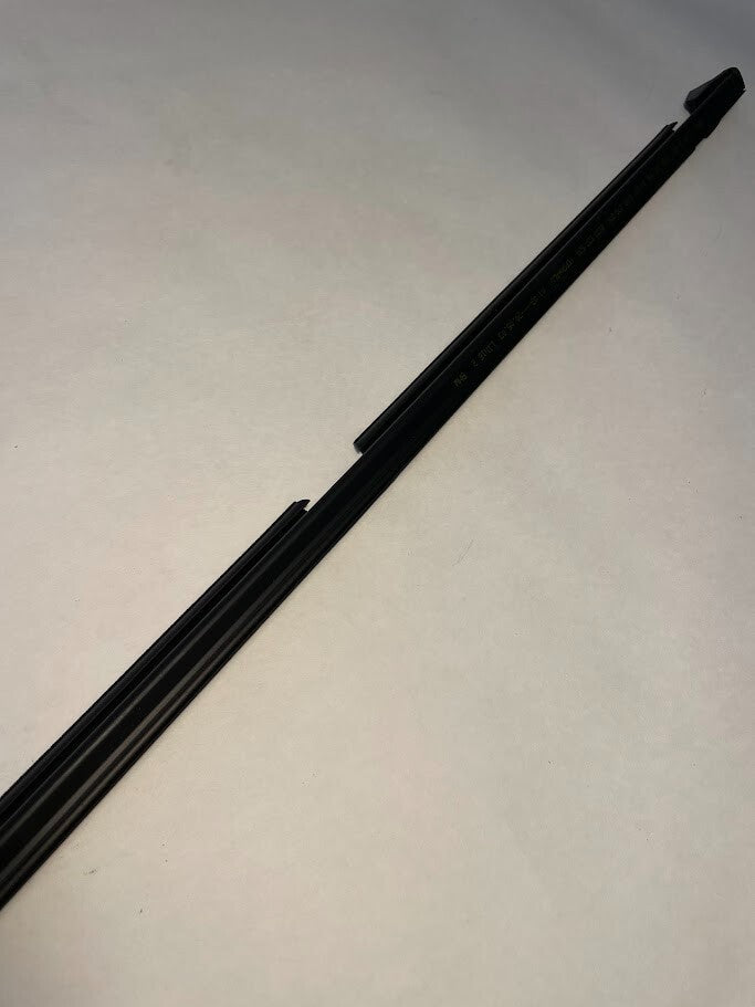 BMW Rear Left Door Outer Weather Strip - 51-22-8-204-229 - For BMW 740i 1995-01