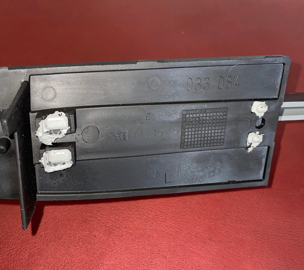 Mercedes-Benz Front Bumper Joint Cover - 209-885-00-22 - For CLK320 & More