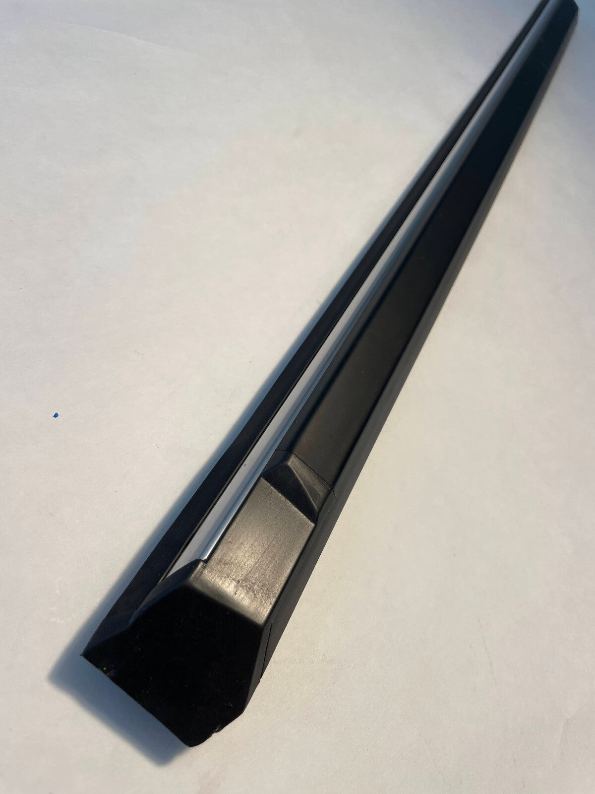 BMW Rear Left Door Molding - 51-13-1-904-771 - For BMW 318i, 325e, 325i & More