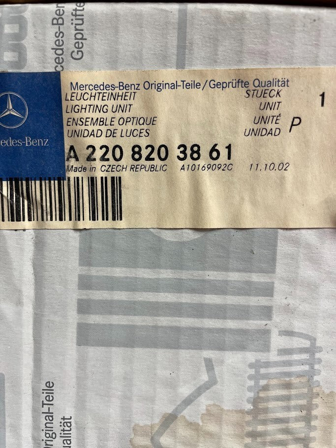Mercedes-Benz Front Right Headlight - 220-820-38-61 -For S280, S600, S400 & More